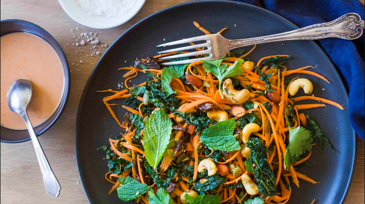 Kale, carrot & date salad with tahini/yoghurt dressing - Tastetickler